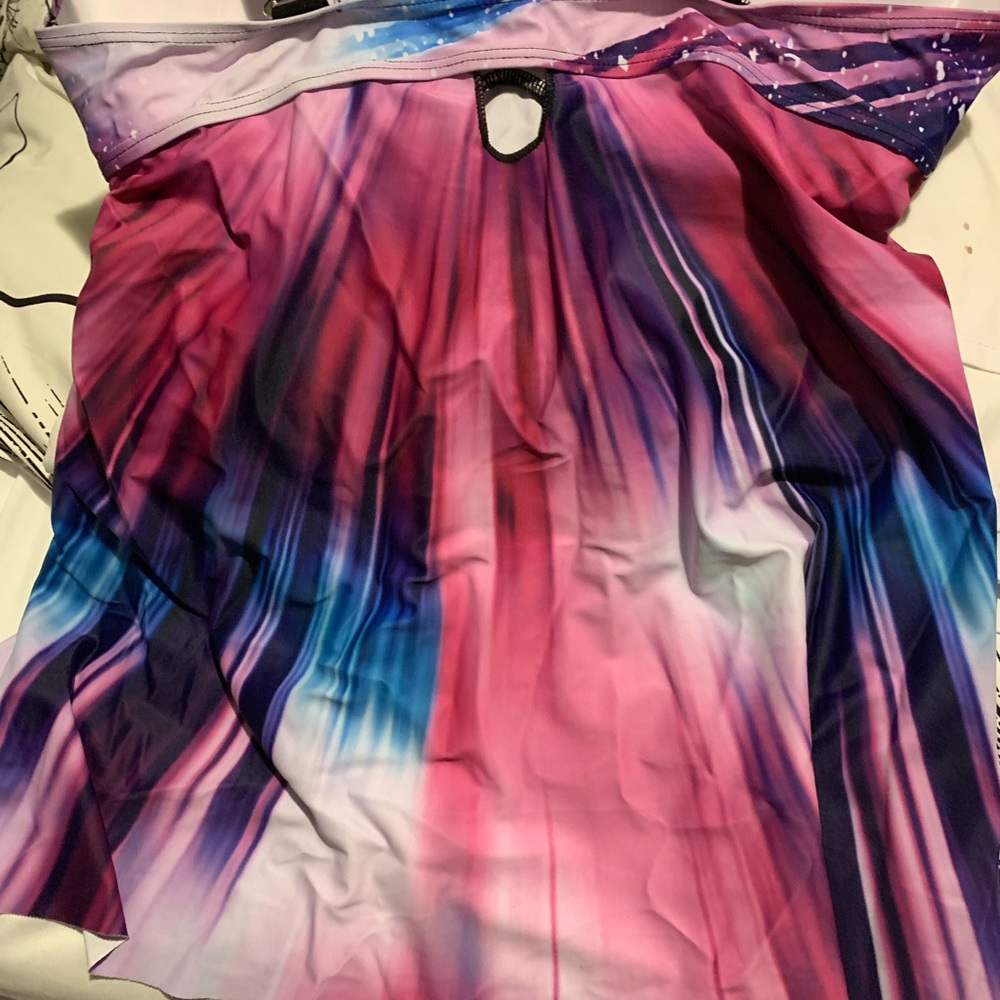 Tankini - Picture 3 of 3